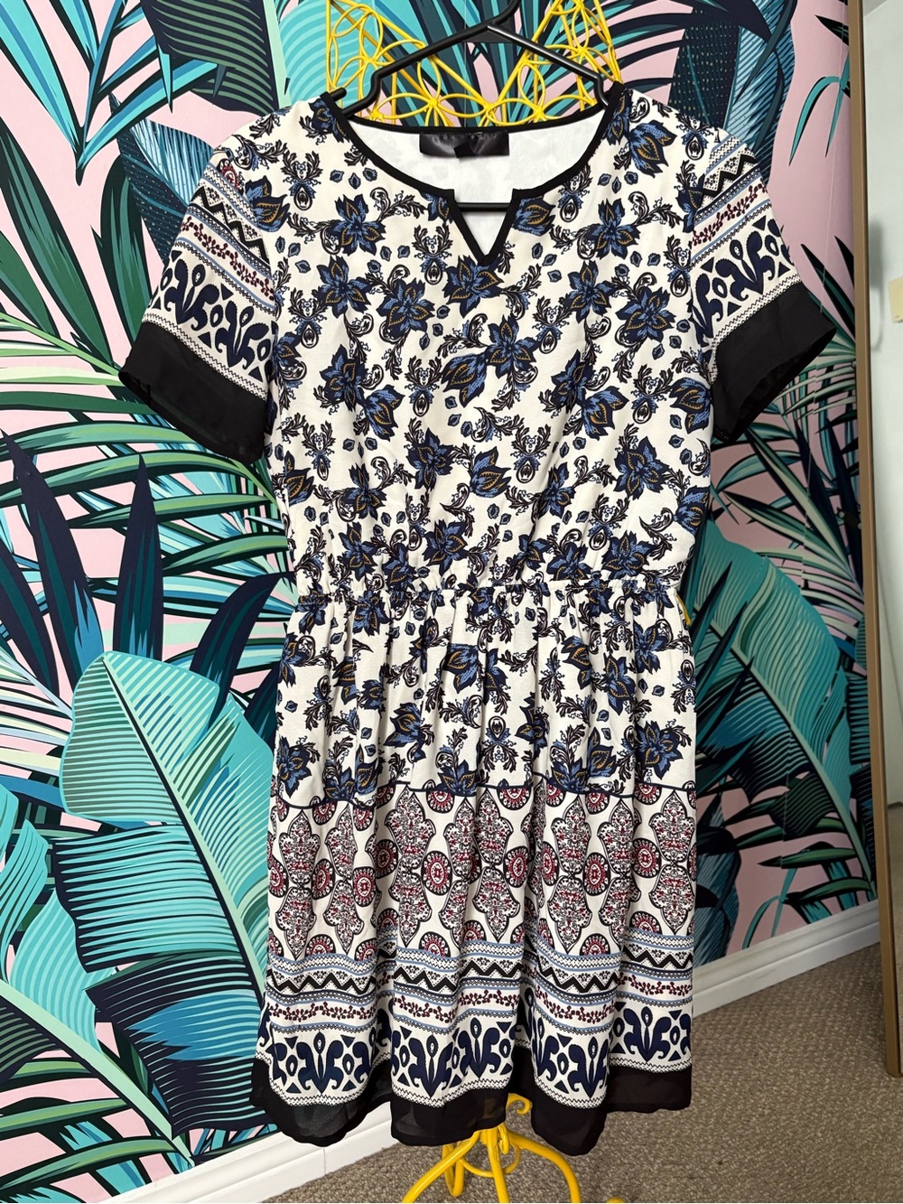 Boutique 1861 Knee length dress